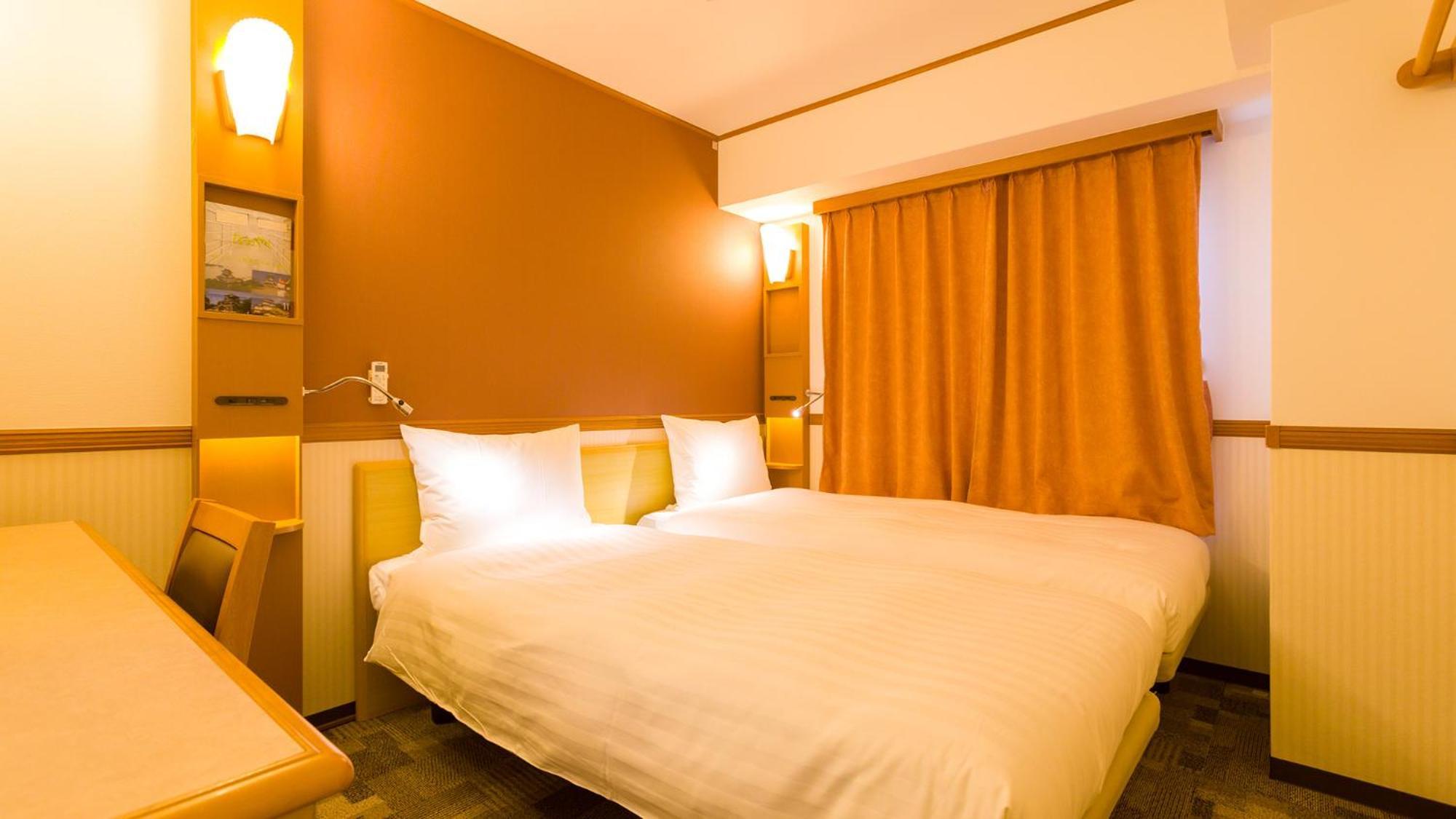 Toyoko Inn Tokyo Shinagawa-Eki Takanawa-Guchi Room photo